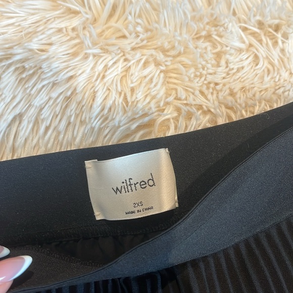 XXS WILFRED TWIRL PLEATED SKIRT BLACK - Picture 5 of 5